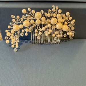 NEW Bel Aire 2231 Elegant Pearl and Crystal Hair Comb